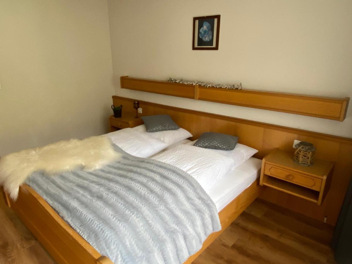 Hotel Lodge Inn Fiesch Exterior foto